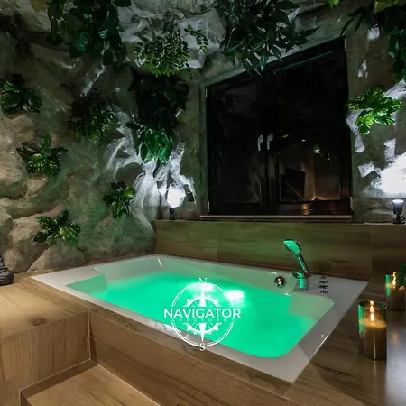 Navigator Luxury & Jacuzzi *