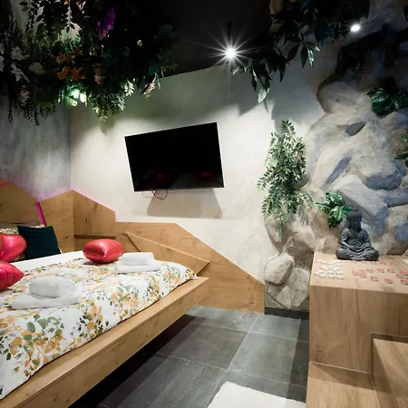 Navigator Luxury & Jacuzzi